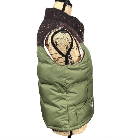 Old Navy Puffer Vest Size M Green - Picture 4 of 5